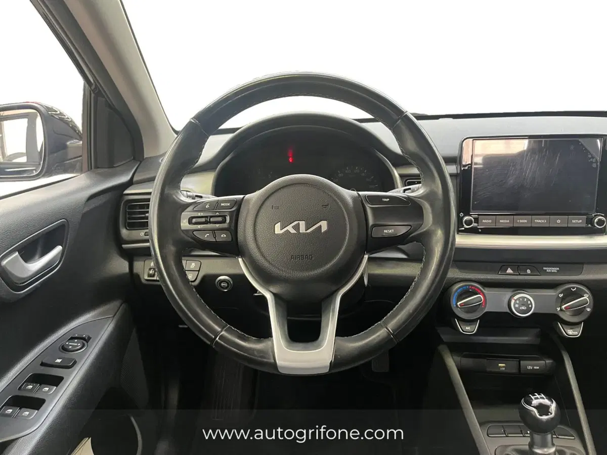 Kia Stonic usata a Modena (13)
