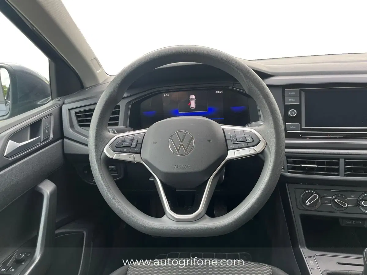 Volkswagen Taigo usata a Modena (12)