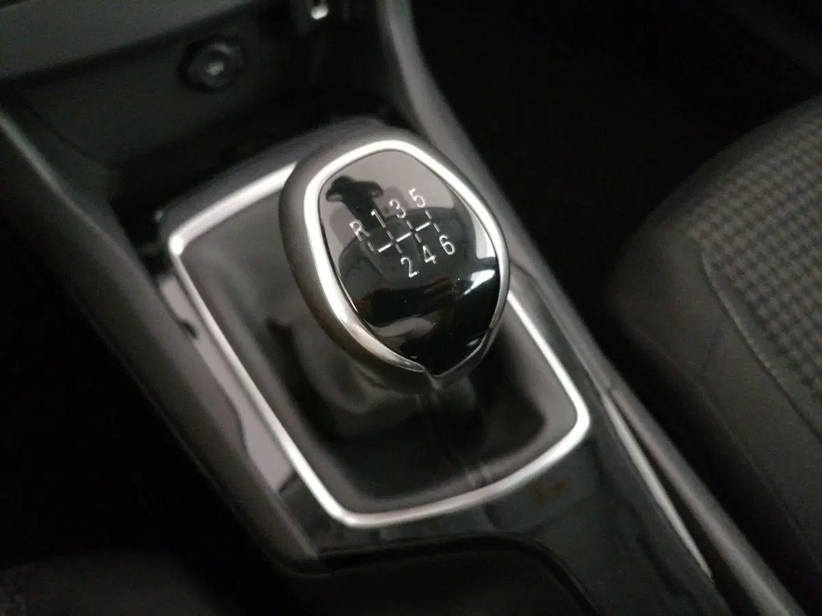 Peugeot 308 SW usata a Roma (13)
