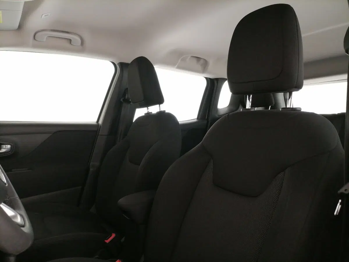 Jeep Renegade usata a Roma (12)
