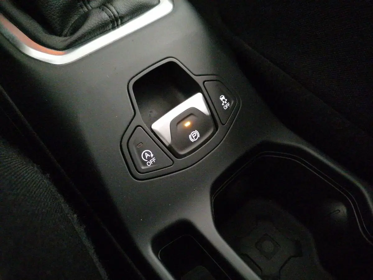 Jeep Renegade usata a Roma (17)