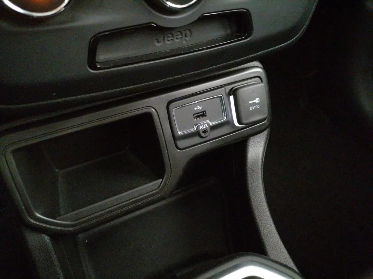 Jeep Renegade usata a Roma (18)