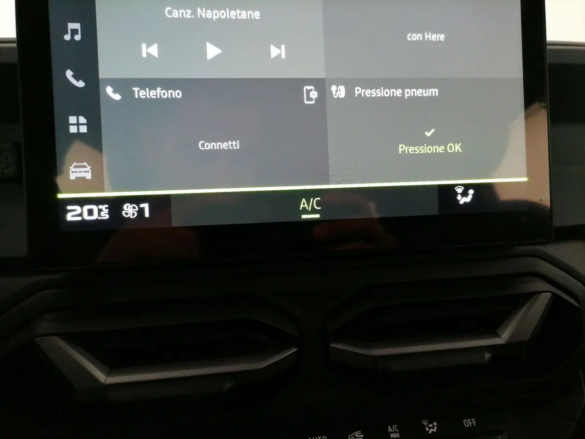 Dacia Duster usata a Roma (15)