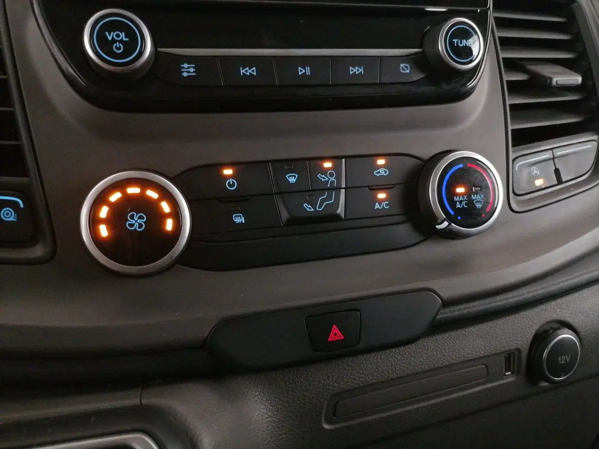 Ford Transit Custom Furgone usata a Roma (13)