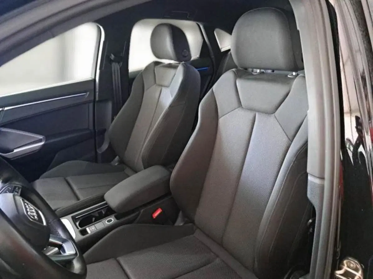 Audi Q3 Sportback usata a Salerno (9)