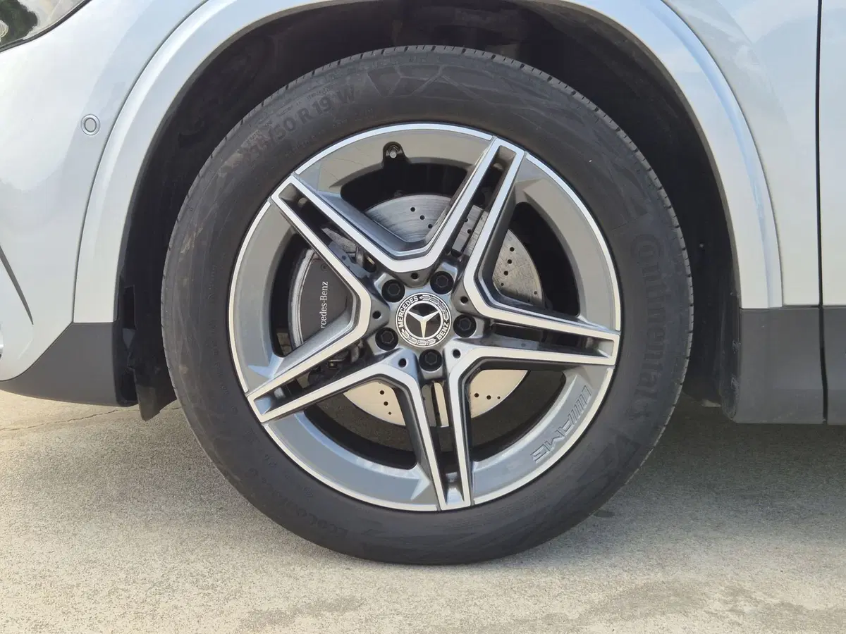 Mercedes-Benz GLA SUV usata  (13)