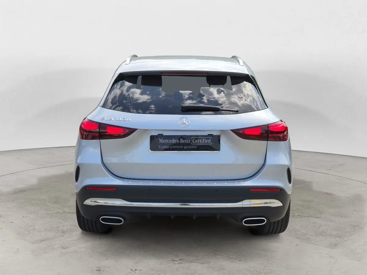 Mercedes-Benz GLA SUV usata  (3)