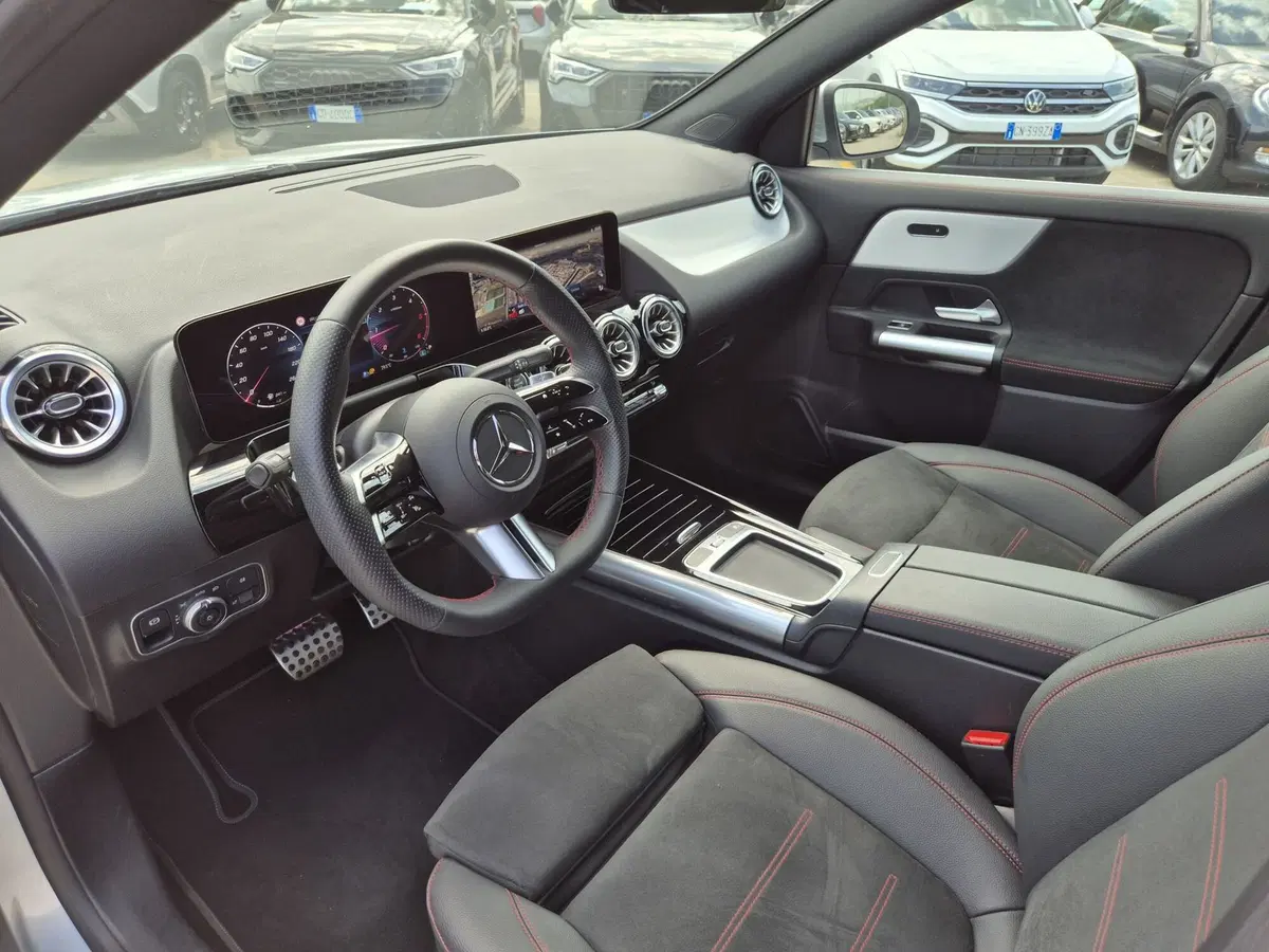 Mercedes-Benz GLA SUV usata  (6)