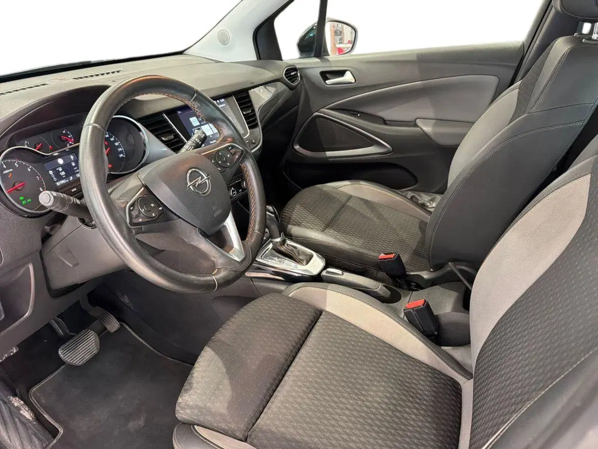 Opel Crossland X usata a Catania (6)