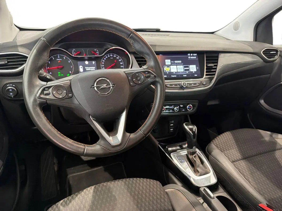 Opel Crossland X usata a Catania (7)