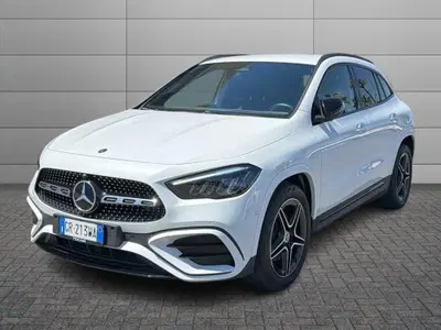 Mercedes-Benz GLA SUV 180 AMG Line Advanced Plus Digital Edition auto del 2023 usata a Melilli