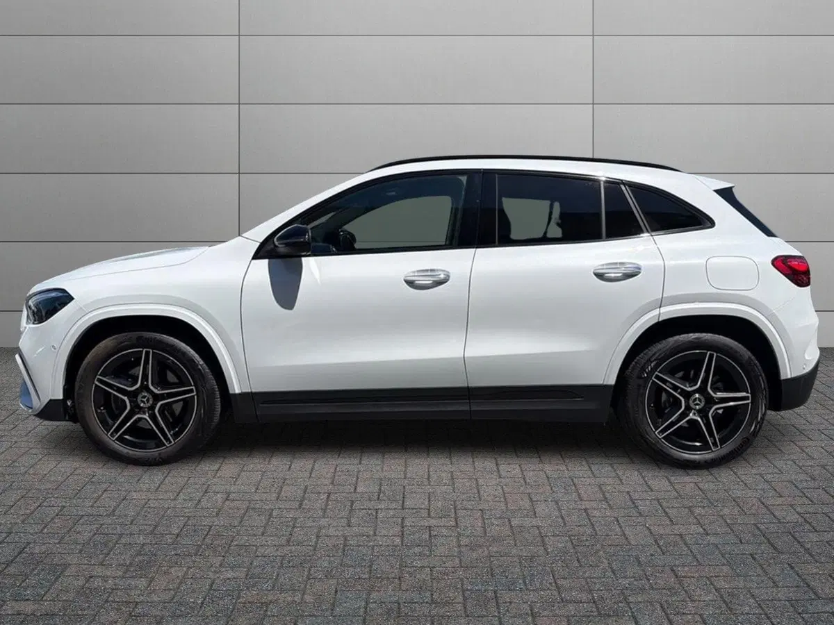 Mercedes-Benz GLA SUV usata a Siracusa (2)