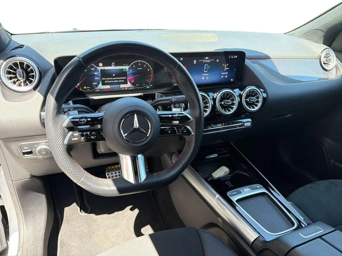Mercedes-Benz GLA SUV usata a Siracusa (7)