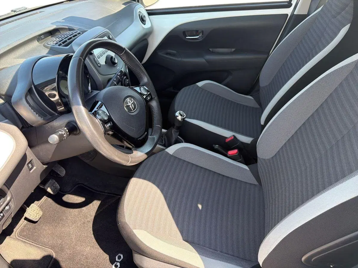 Toyota Aygo usata a Siracusa (7)
