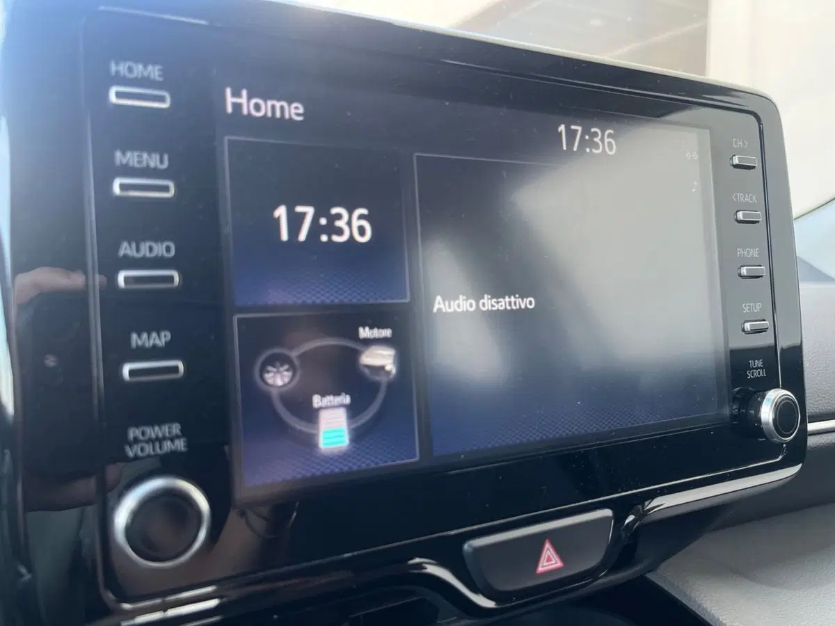 Toyota Yaris Cross usata a Ragusa (10)