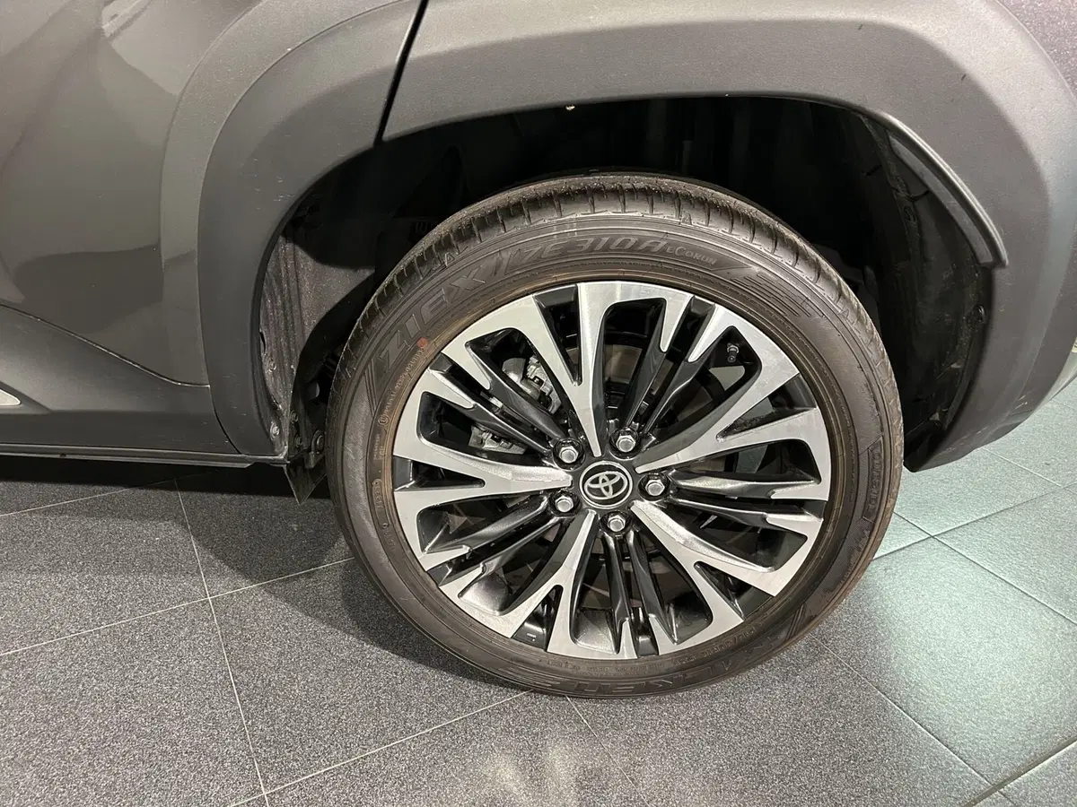 Toyota Yaris Cross usata a Milano (5)