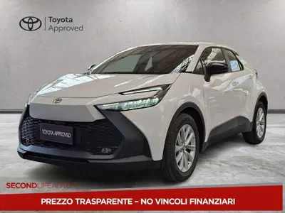 Toyota Toyota C-HR 1.8 hev Active fwd e-cvt nuova a Campobasso