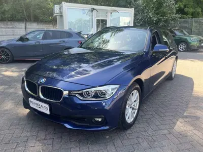 BMW Serie 3 Touring 318d  Business Advantage del 2019 usata a Alessandria