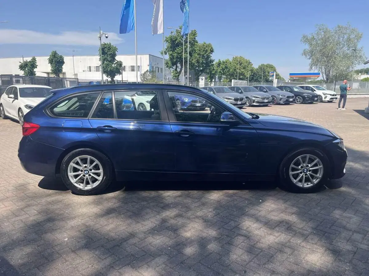 BMW Serie 3 Touring usata a Alessandria (3)