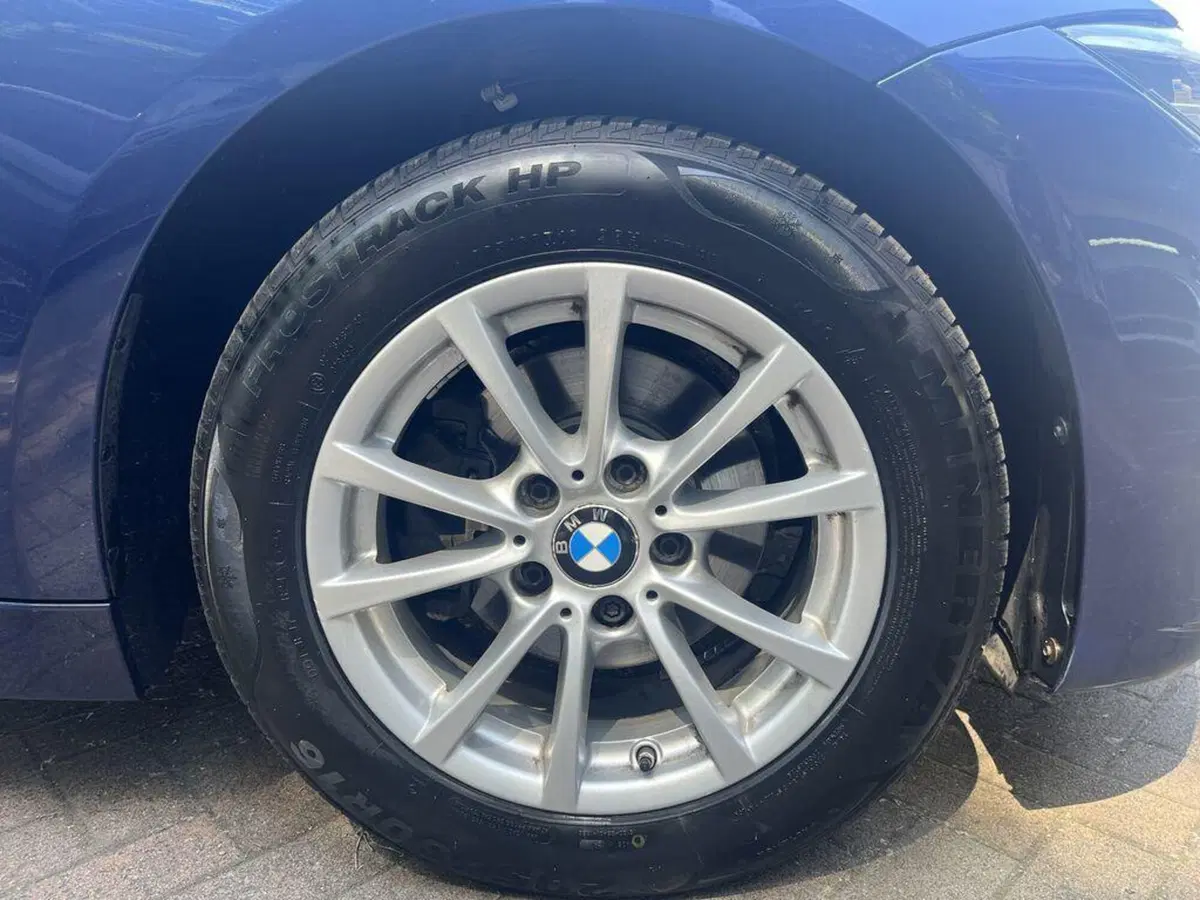 BMW Serie 3 Touring usata a Alessandria (9)