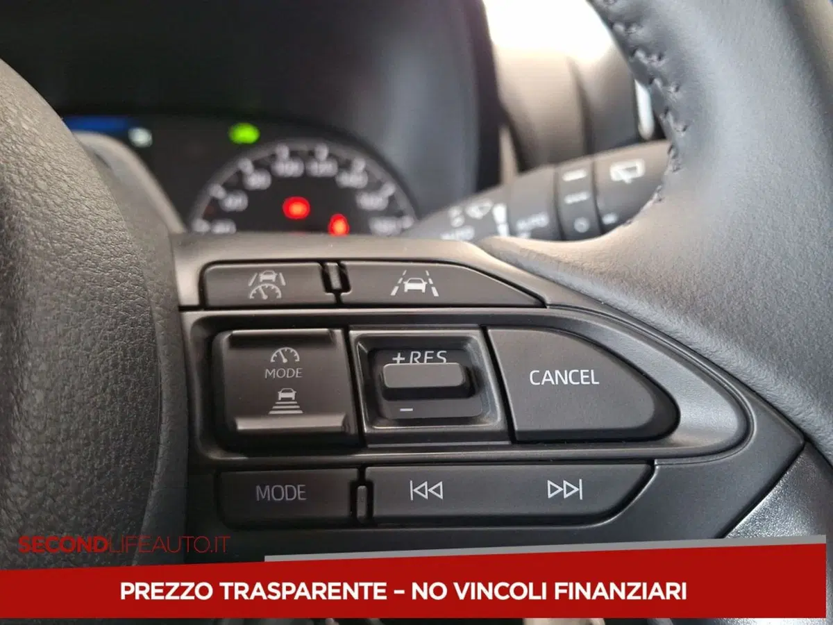 Toyota Yaris Cross nuova a Chieti (11)