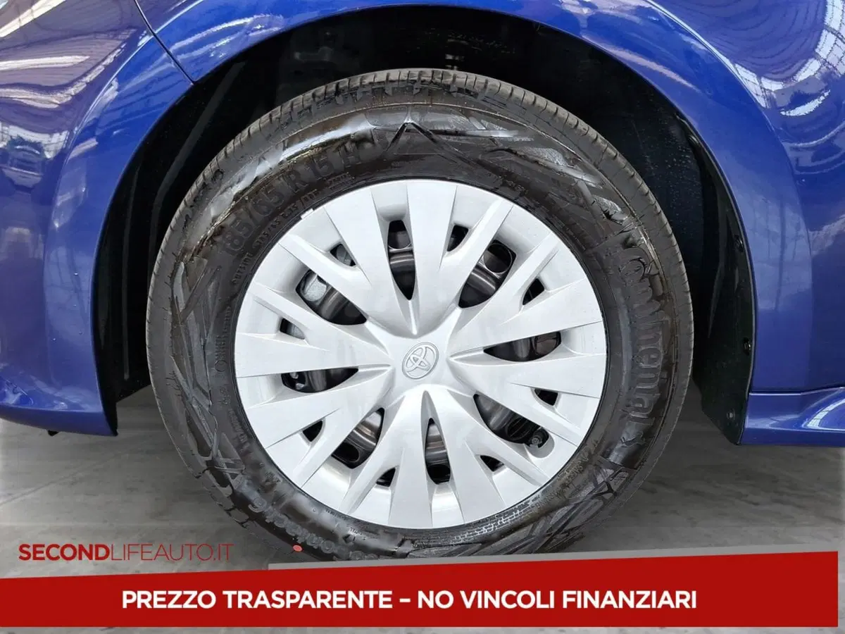 Toyota Yaris Cross nuova a Chieti (7)