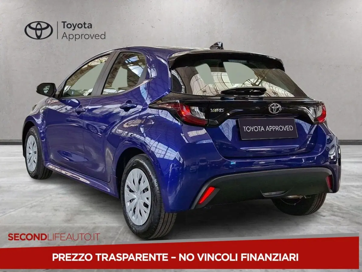 Toyota Yaris Cross nuova a Chieti (8)