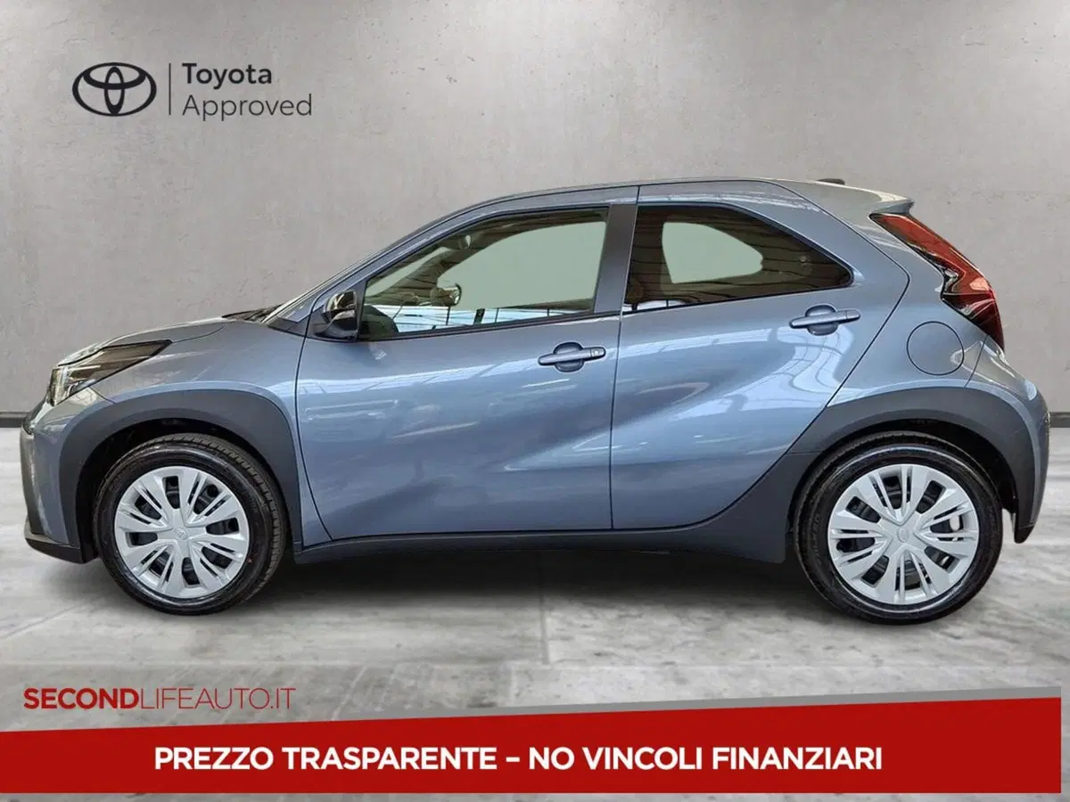Toyota Aygo X nuova a Chieti (3)
