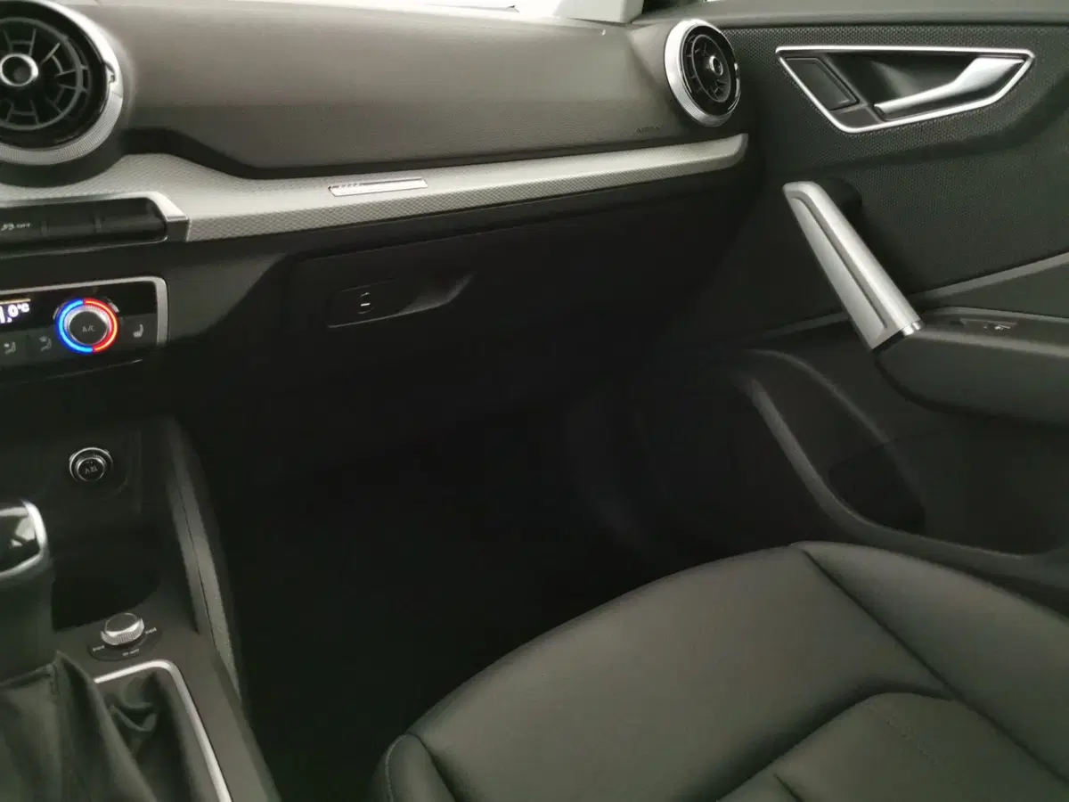Audi Q2 usata a Chieti (7)