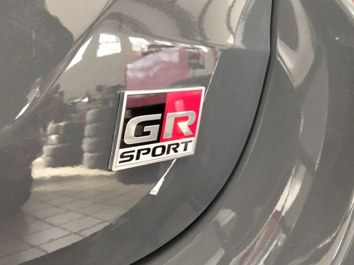 Toyota Yaris GR Sport usata a Roma (14)