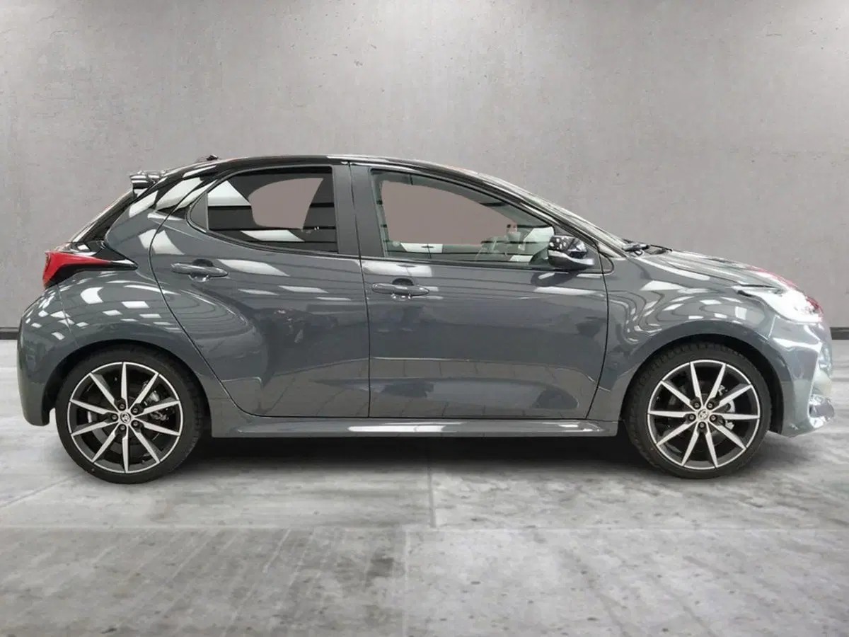 Toyota Yaris GR Sport usata a Roma (3)