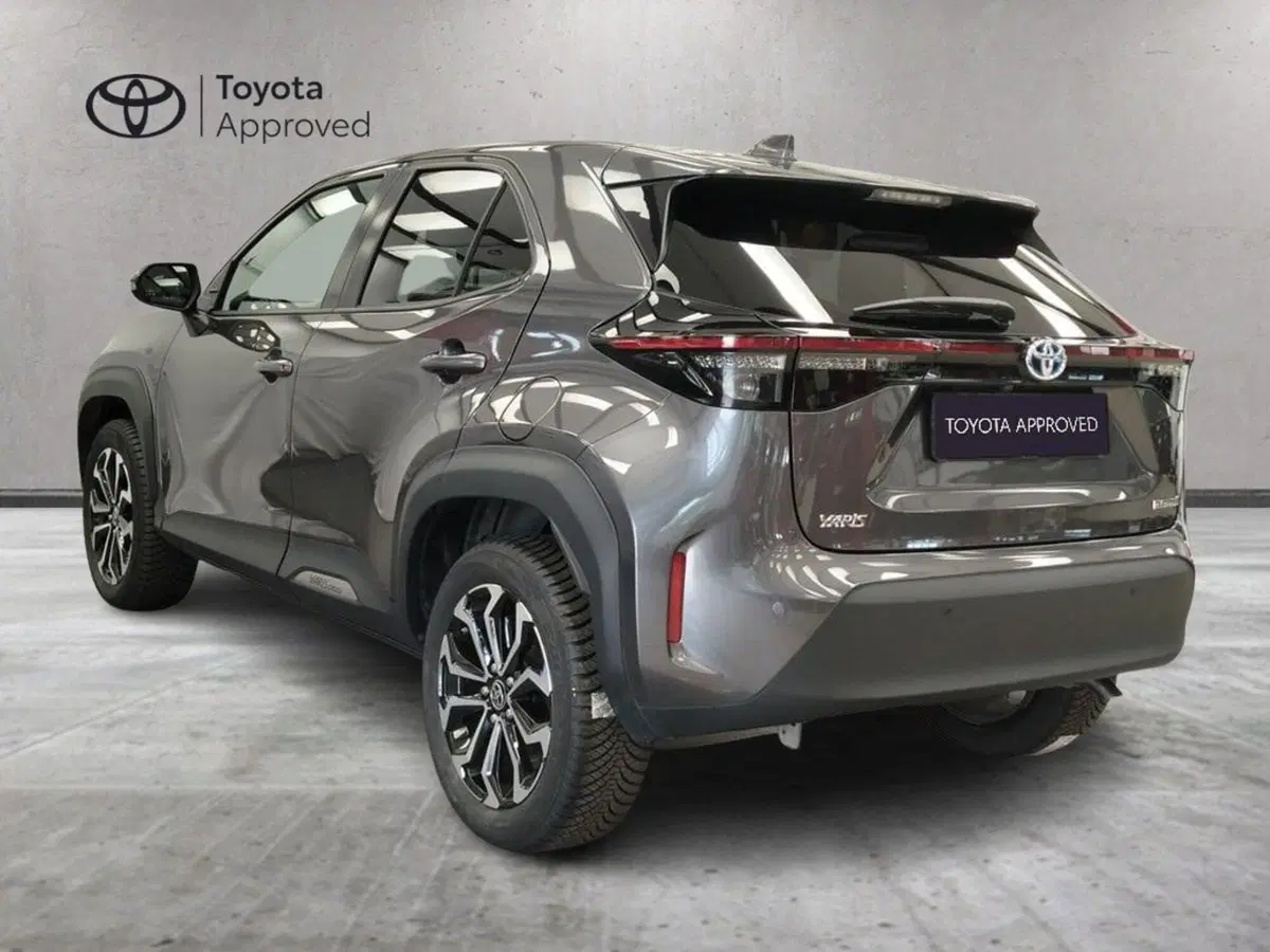 Toyota Yaris Cross usata a Roma (5)