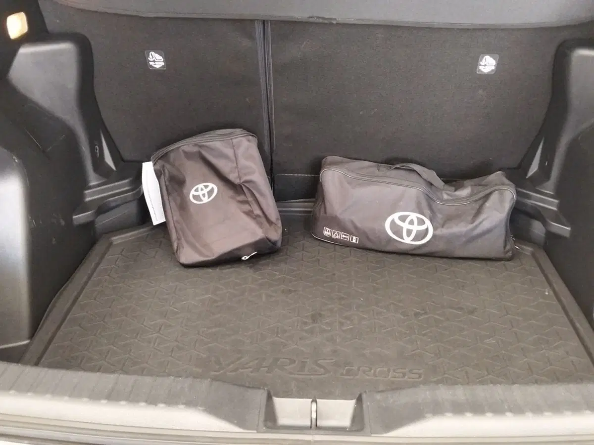 Toyota Yaris Cross usata a Roma (6)