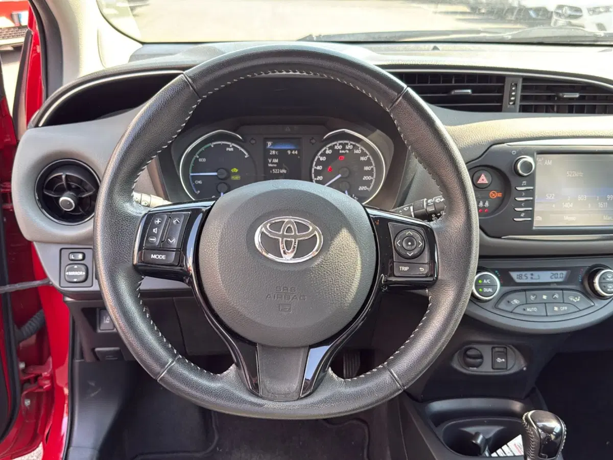 Toyota Yaris usata a Mantova (20)