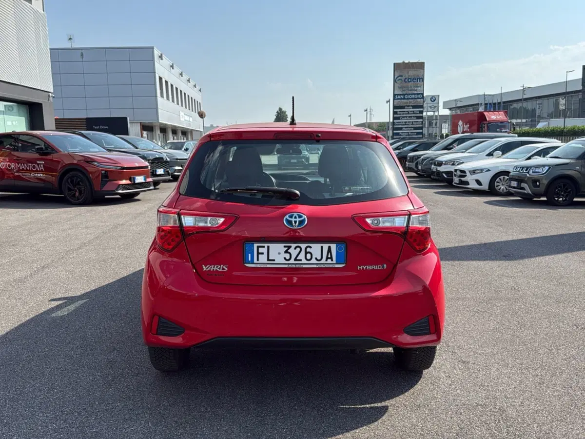Toyota Yaris usata a Mantova (4)