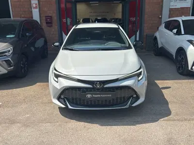 Toyota Corolla Touring Sports 2.0h GR Sport auto del 2023 usata a San Lazzaro di Savena