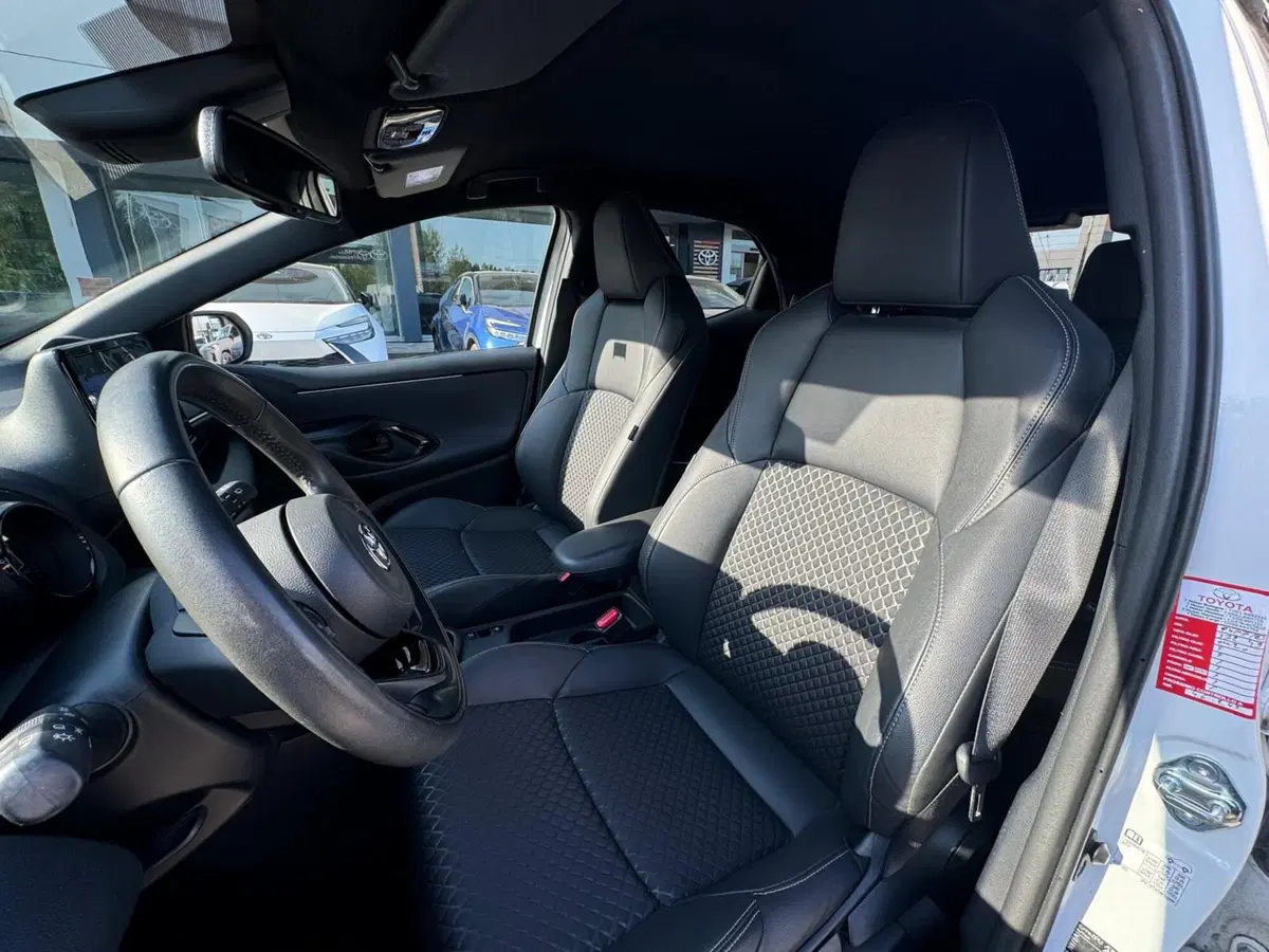 Toyota Yaris usata a Modena (12)