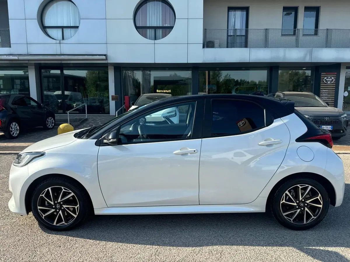 Toyota Yaris usata a Modena (9)