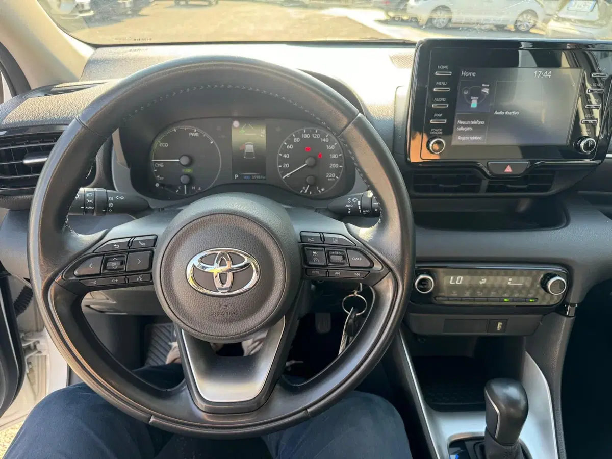 Toyota Yaris usata a Modena (11)