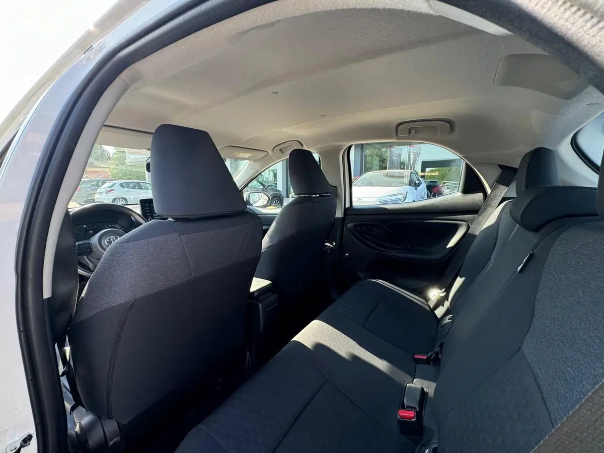 Toyota Yaris usata a Modena (14)