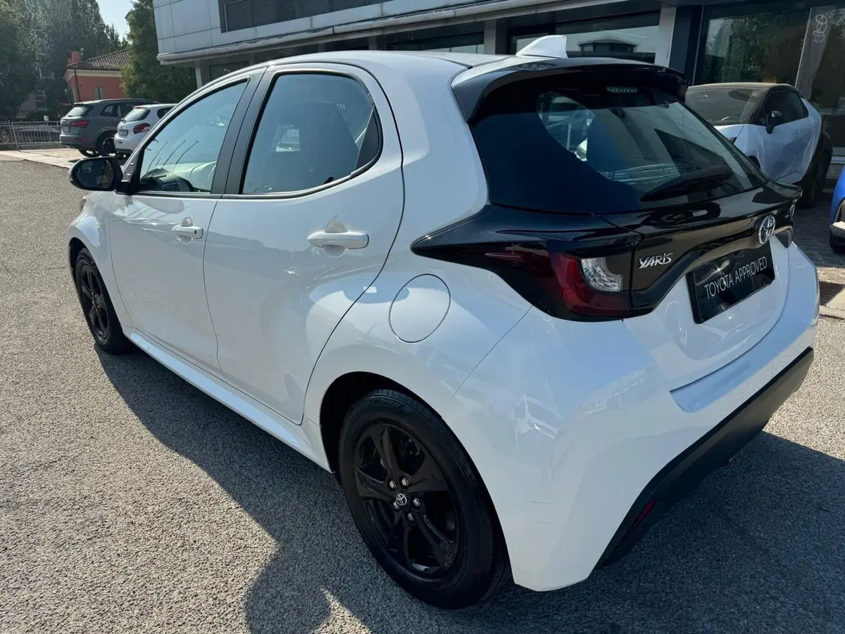 Toyota Yaris usata a Modena (8)