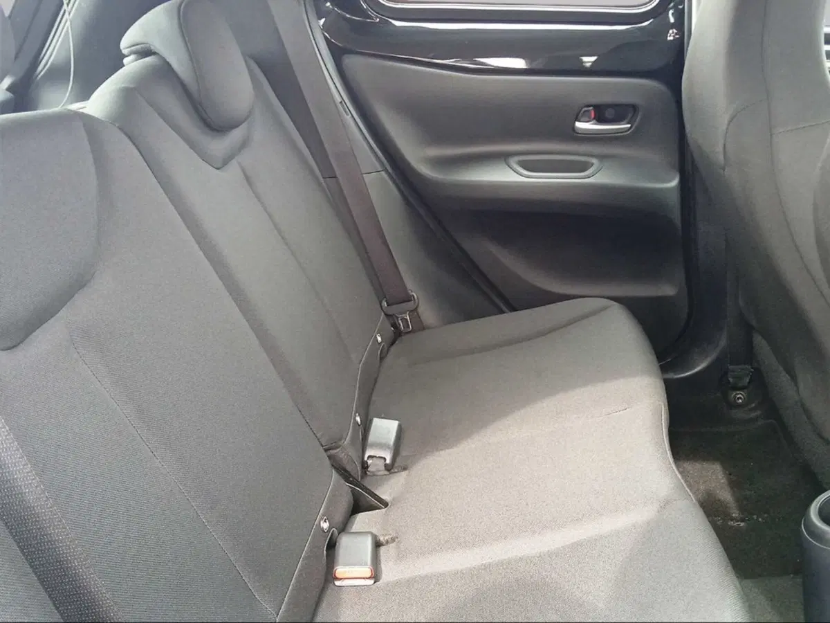 Toyota Aygo X usata a Firenze (11)