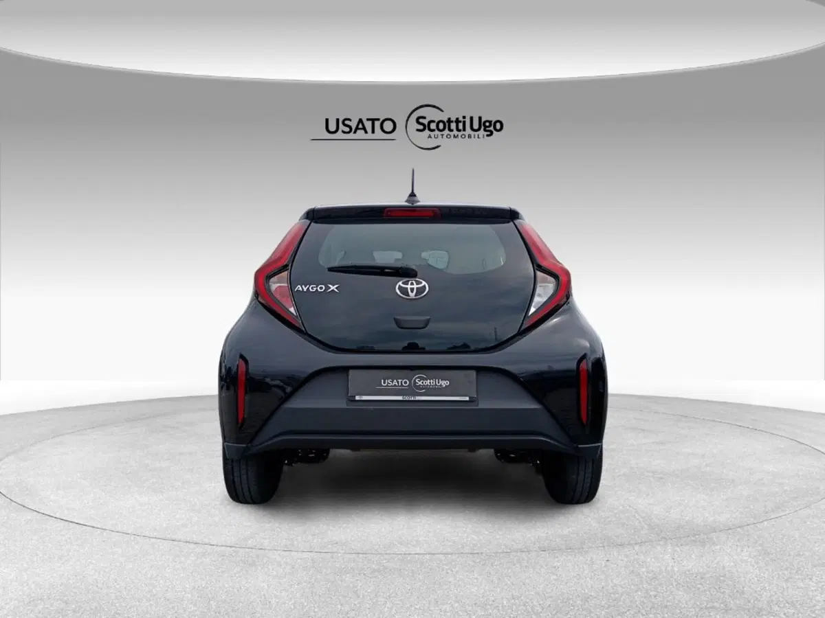 Toyota Aygo X usata a Firenze (5)