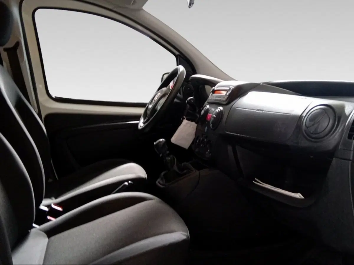 Fiat Qubo usata a Firenze (13)