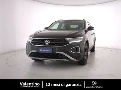 Volkswagen T-Roc 1.0 tsi Sport del 2023 usata a Roma