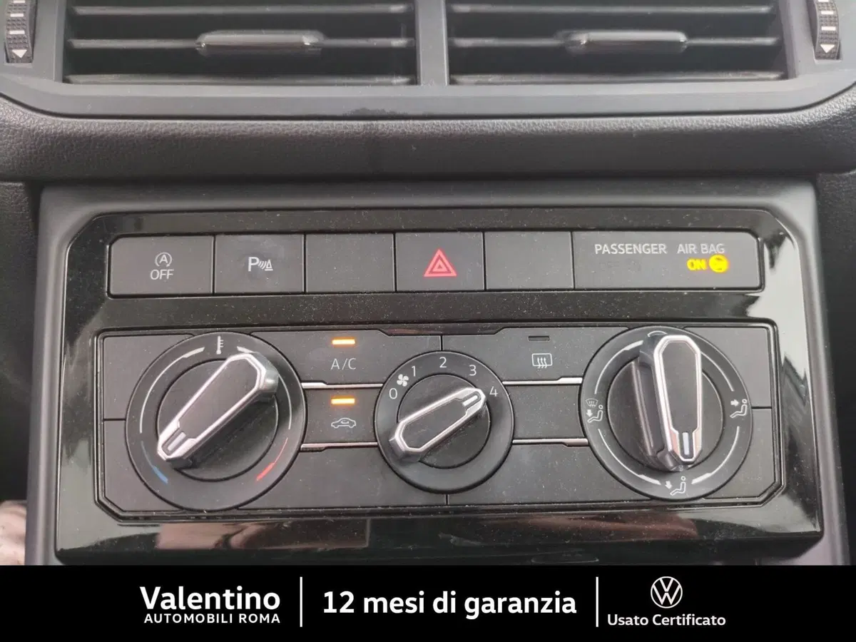 Volkswagen T-Cross usata a Roma (17)