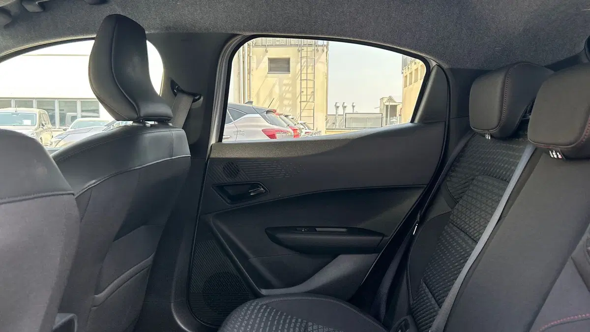 Renault Clio nuova a Parma (14)