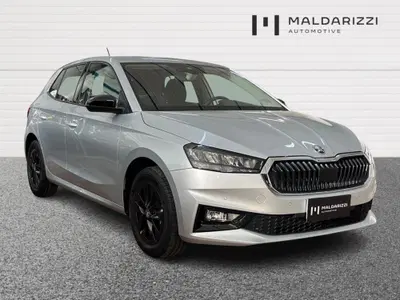 Skoda Fabia 1.0 tsi evo Young Edition 95cv del 2025 usata a Foggia
