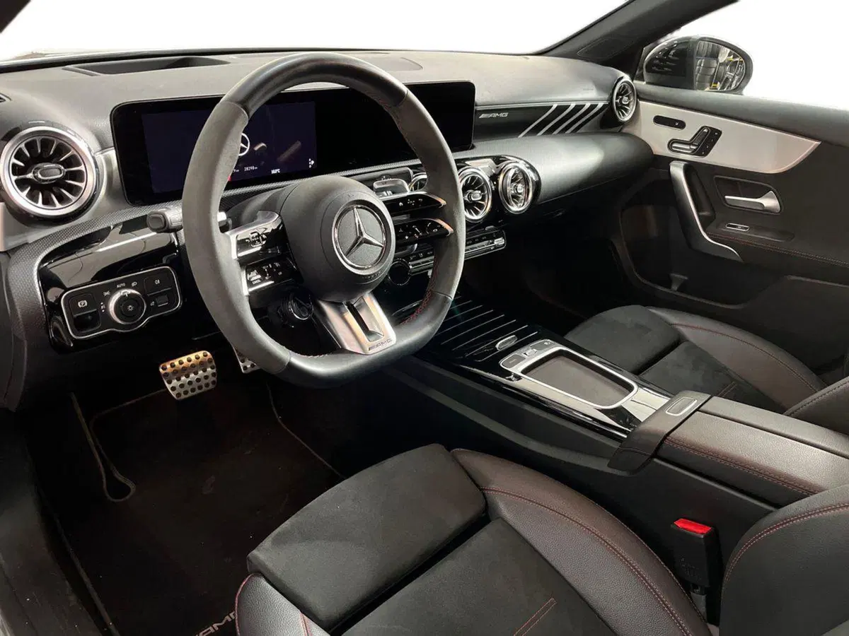 Mercedes-Benz Classe A usata a Lecce (10)