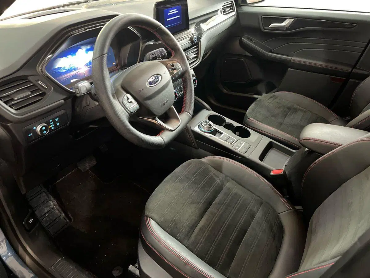Ford Kuga usata a Lecce (10)